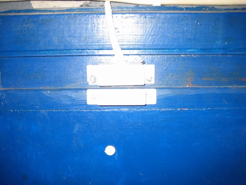 Door switch
