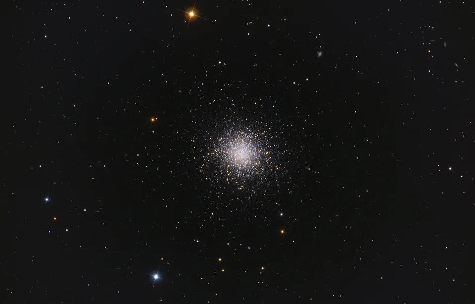 M13 - Widefield