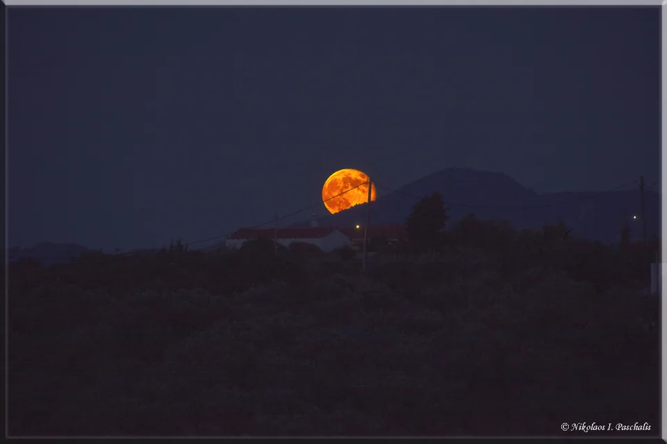 Moon Rising July 2013
