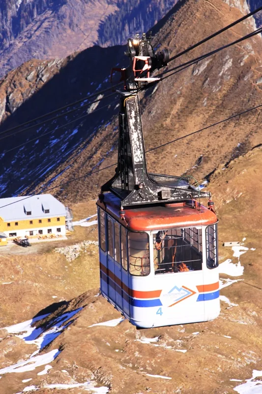 Climbing to Kitzsteinhorn